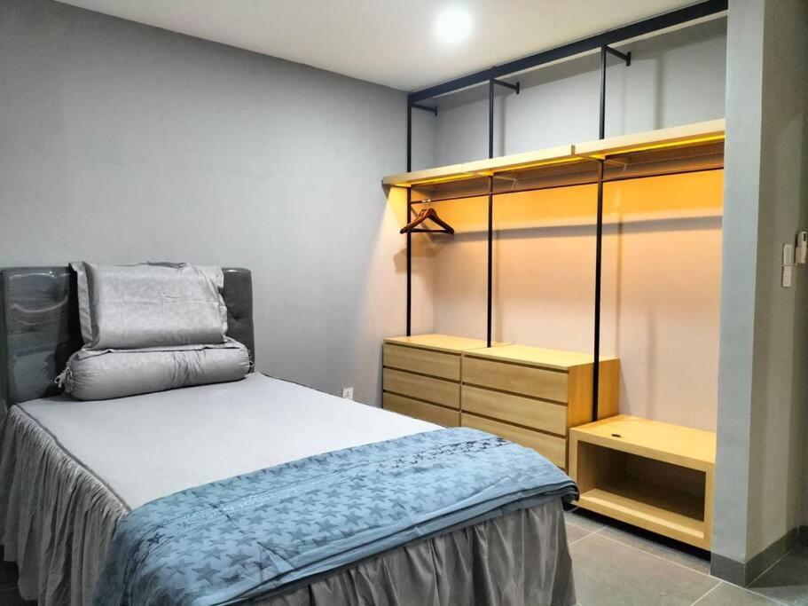 With View At Grand Jati Junction Apartemen Medan